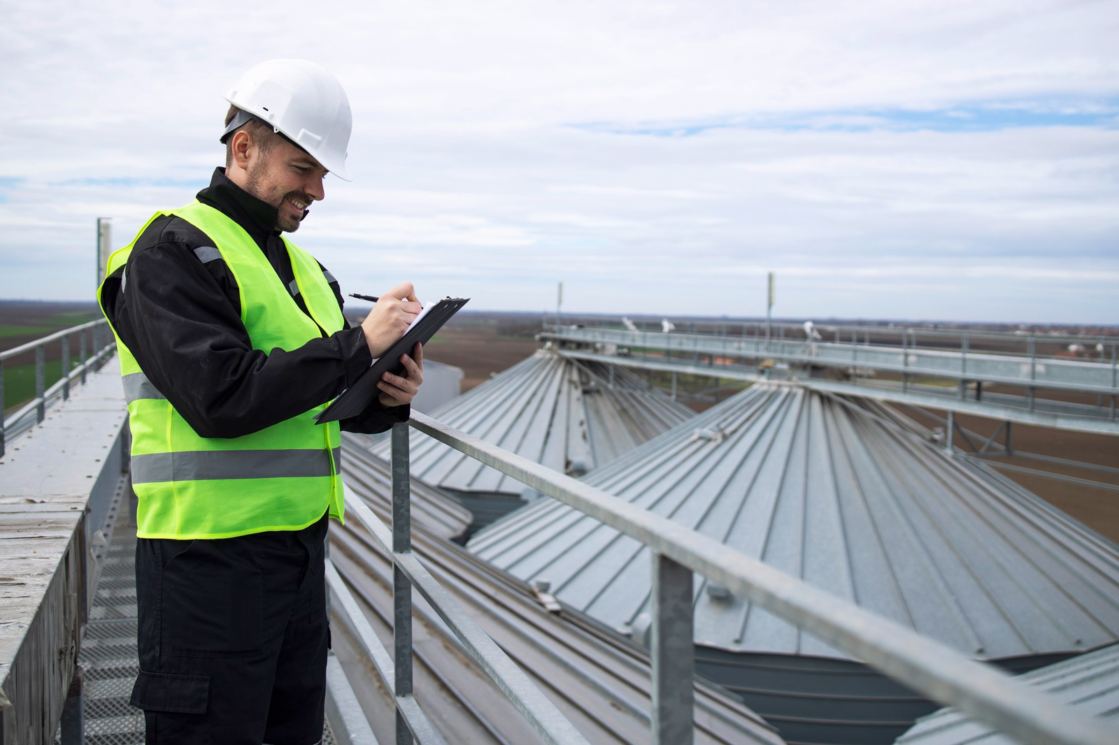 Why Hiring an Experienced Commercial Roofing Company Matters